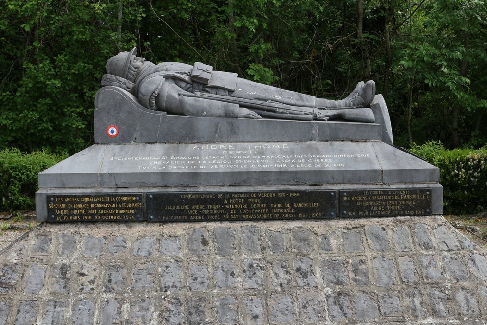 LE FORT ET L’OSSUAIRE DE DOUAUMONT